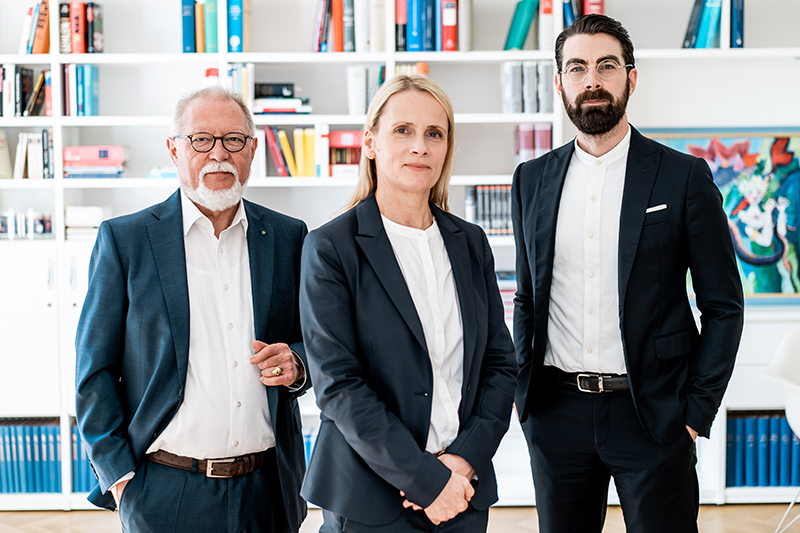 Dr. Rainer Buchert, Dr. Caroline Jacob und Frank M. Peter – Rechtsanwälte und Partner der Kanzlei